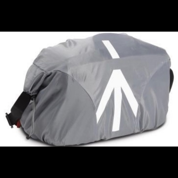 Manfrotto Lino Pro VII Messenger Large Camera Bag - Picture 5 of 5